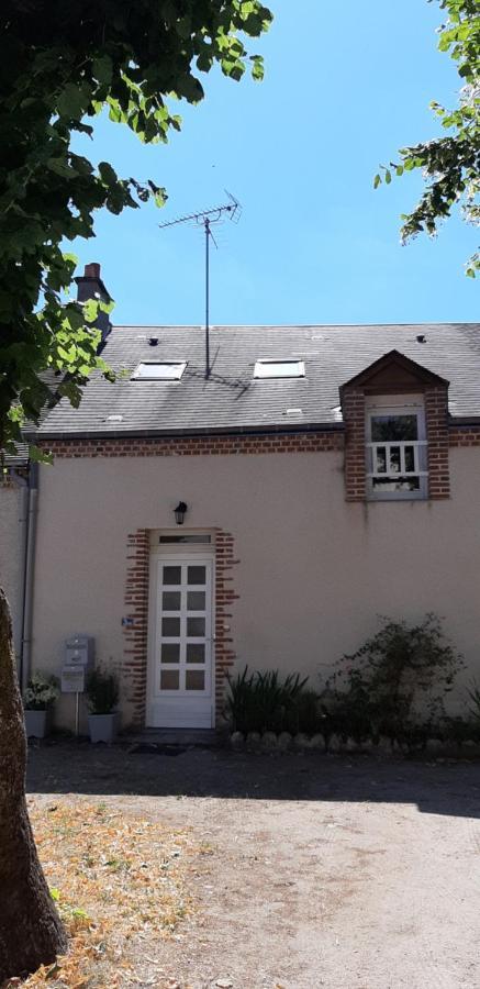 Le gîte de l'atelier Lailly-en-Val Extérieur photo