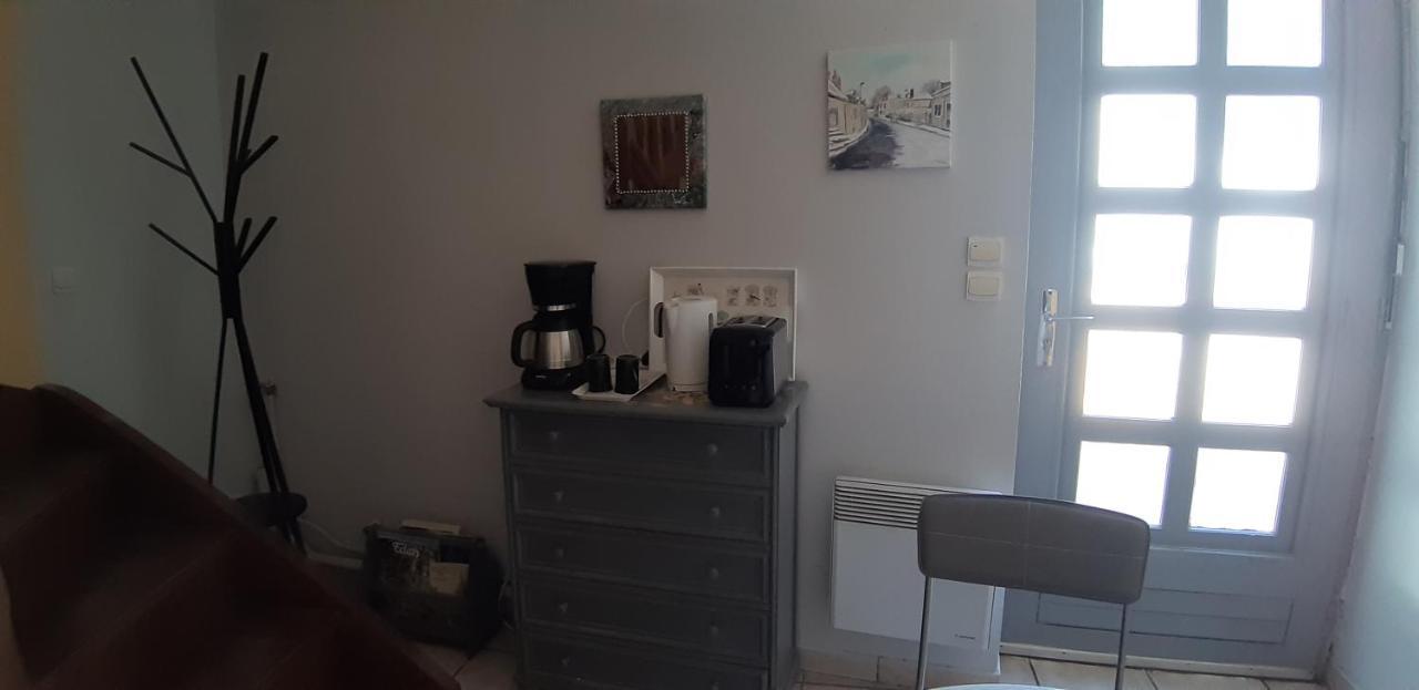 Le gîte de l'atelier Lailly-en-Val Extérieur photo